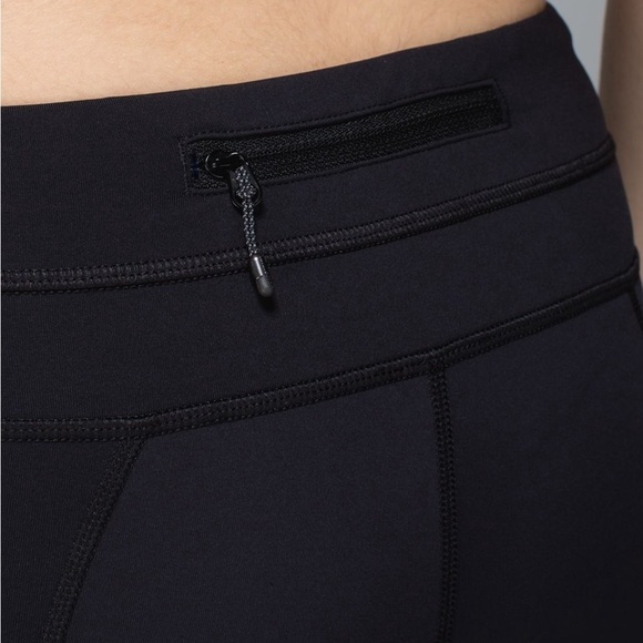 Lululemon black Inspire Crop II Luxtreme pants - XS - Picture 7 of 11